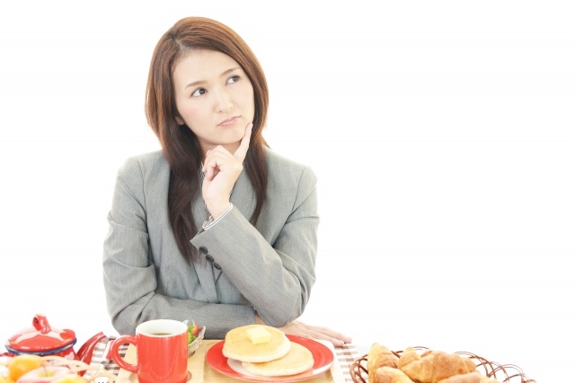 全身型に冷え性 食欲不振の女性 